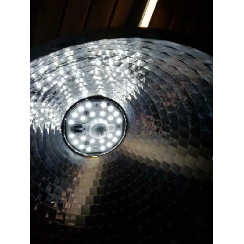 Lees Led Lamp