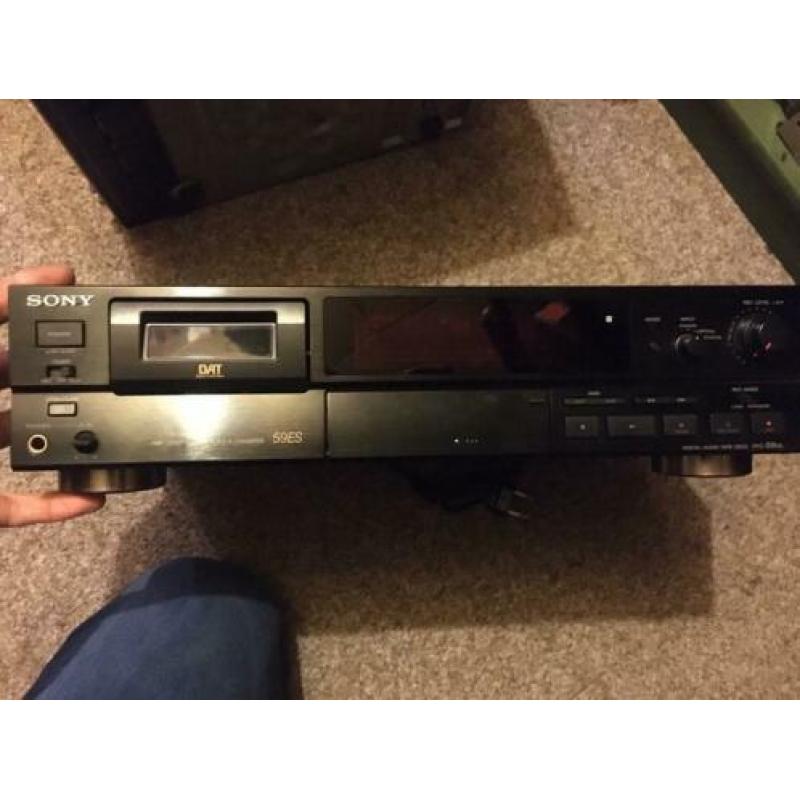 Sony DAT recorder 59ES