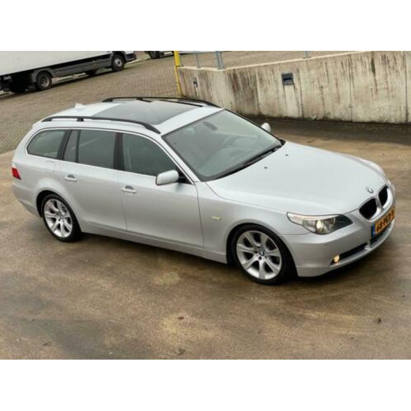 Bmw 5-serie Touring 530i HighExe 260PK! Aut/Pano/HeadUp/Comf