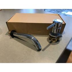 2 Wandmengkranen chroom