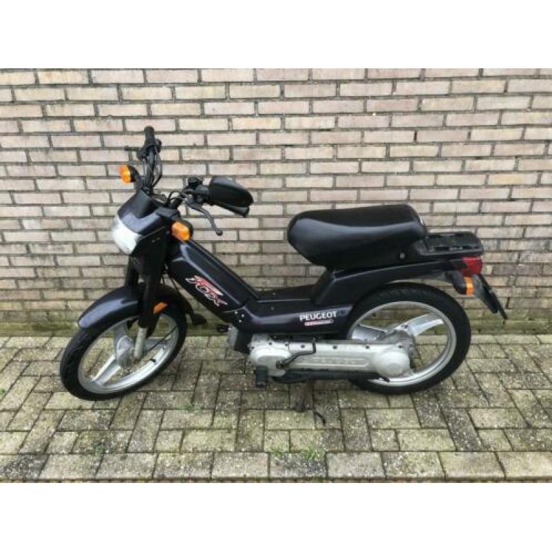 Peugeot fox de luxe snor 2005
