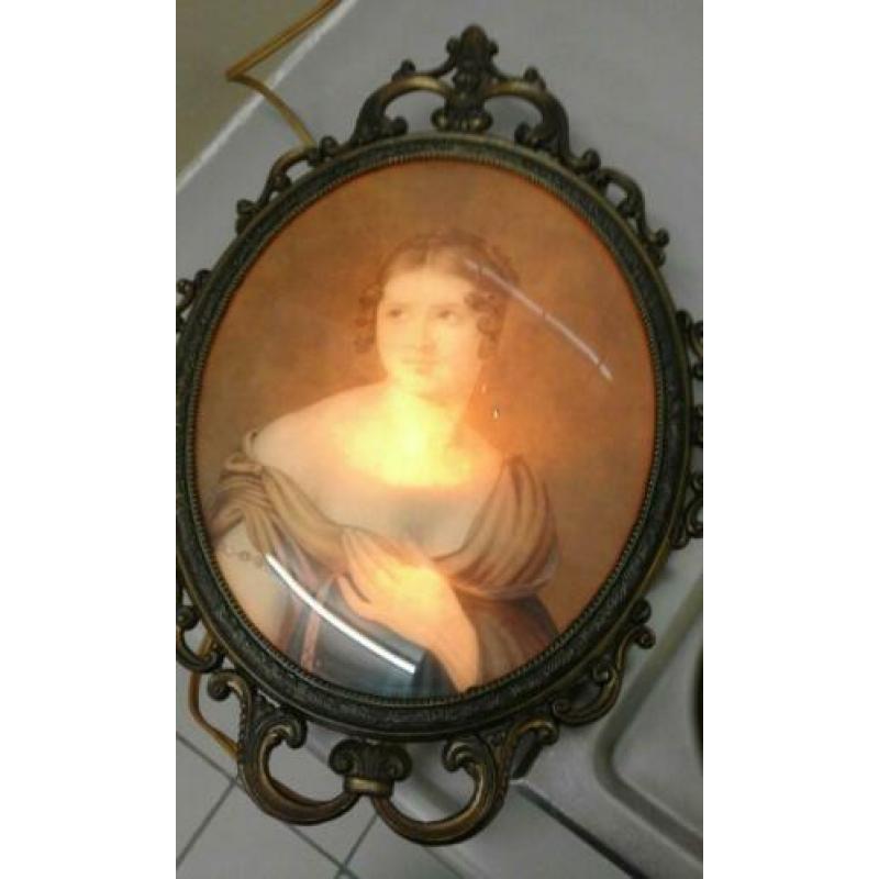 Oude prent met lamp