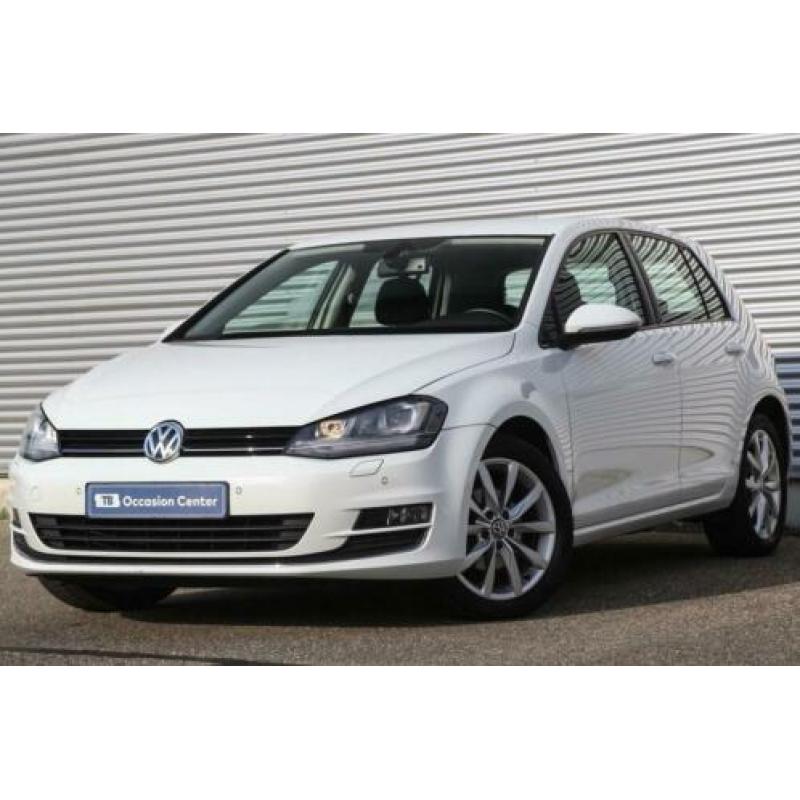 Volkswagen Golf 1.4 TSI 150pk Highline Navigati € 15.750,00