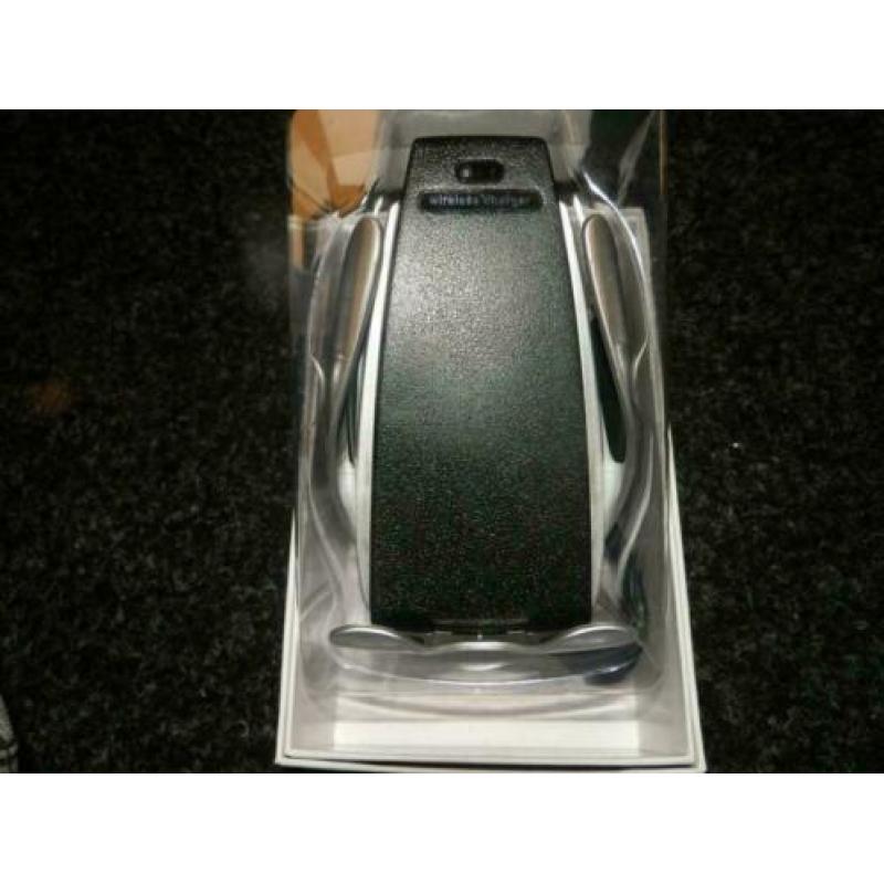 Smart sensor car wireless charger