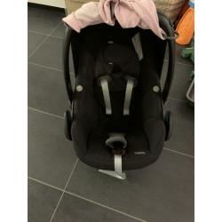 Familyfix isofix met pebble maxicosi