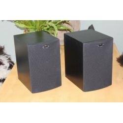 Kef Q15 Bookshelf Speakers Black-Ash