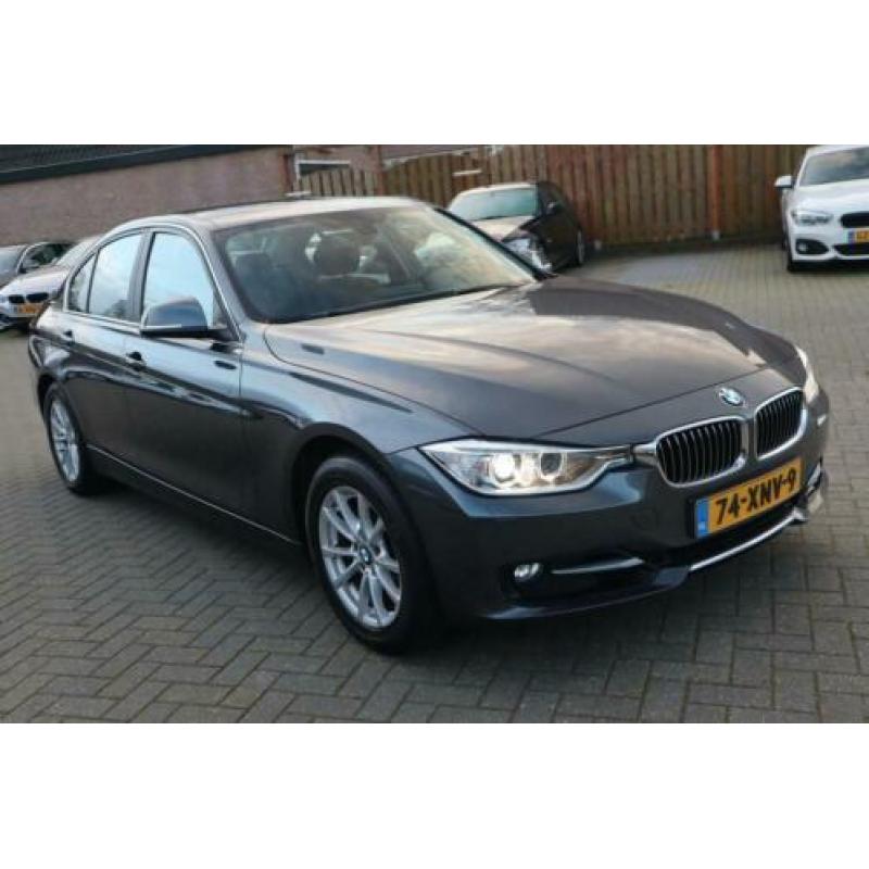 BMW 3-serie 320i High Executive | Automaat | Xenon | Dealer
