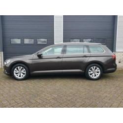 Volkswagen Passat Variant 1.6 TDi 120PK Connect € 16.895,00