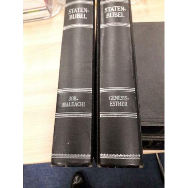 2 statenbijbels den hertog uitgeverij