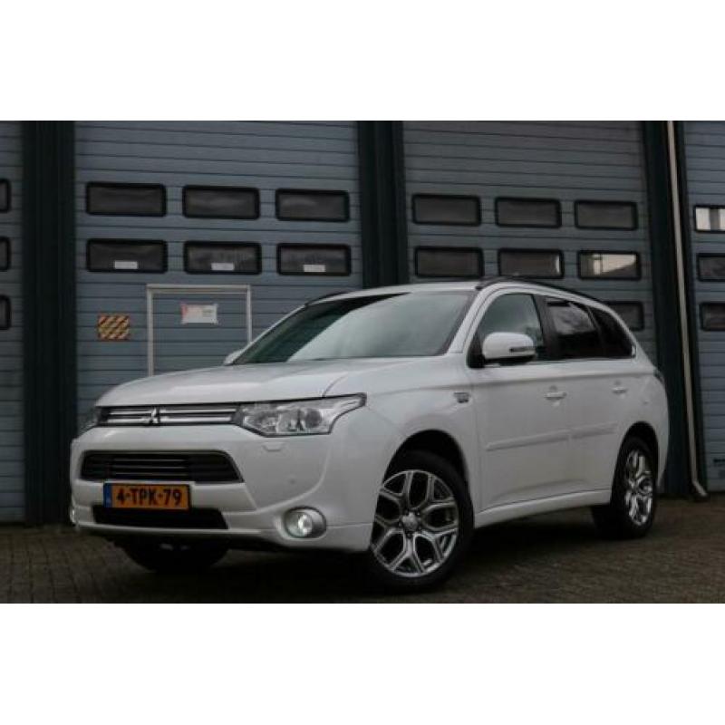 Mitsubishi Outlander 2.0 PHEV Instyle+ Opendak Leder Camera