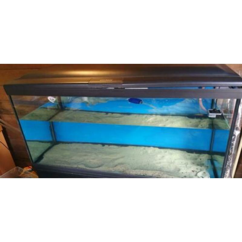 Ferplast aquarium cayman 110 cm , 230Liter , glas erg netjes