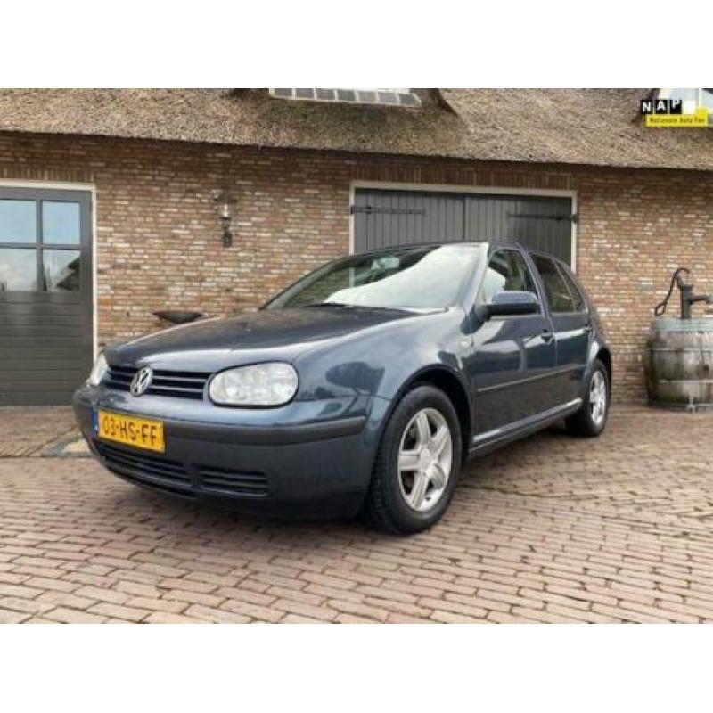 Volkswagen Golf 1.6 Trendline automaat airco
