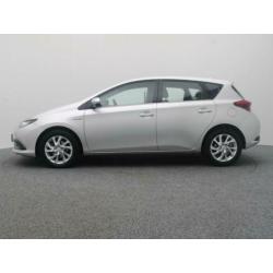 Toyota Auris 1.8 Hybrid Aspiration Limited | Parkeersensoren
