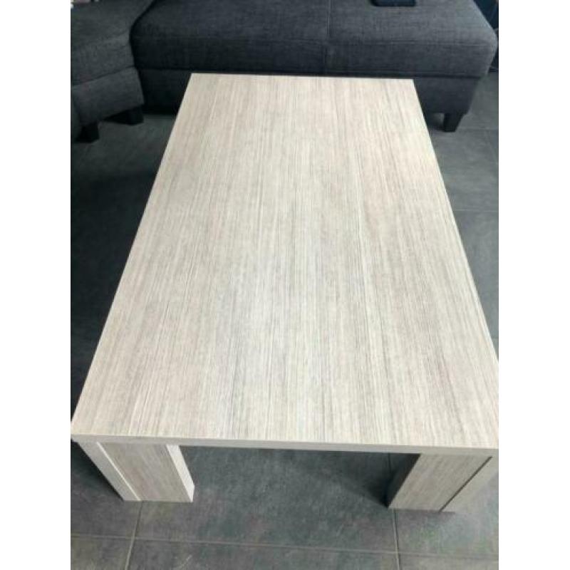 Mooie houten salontafel