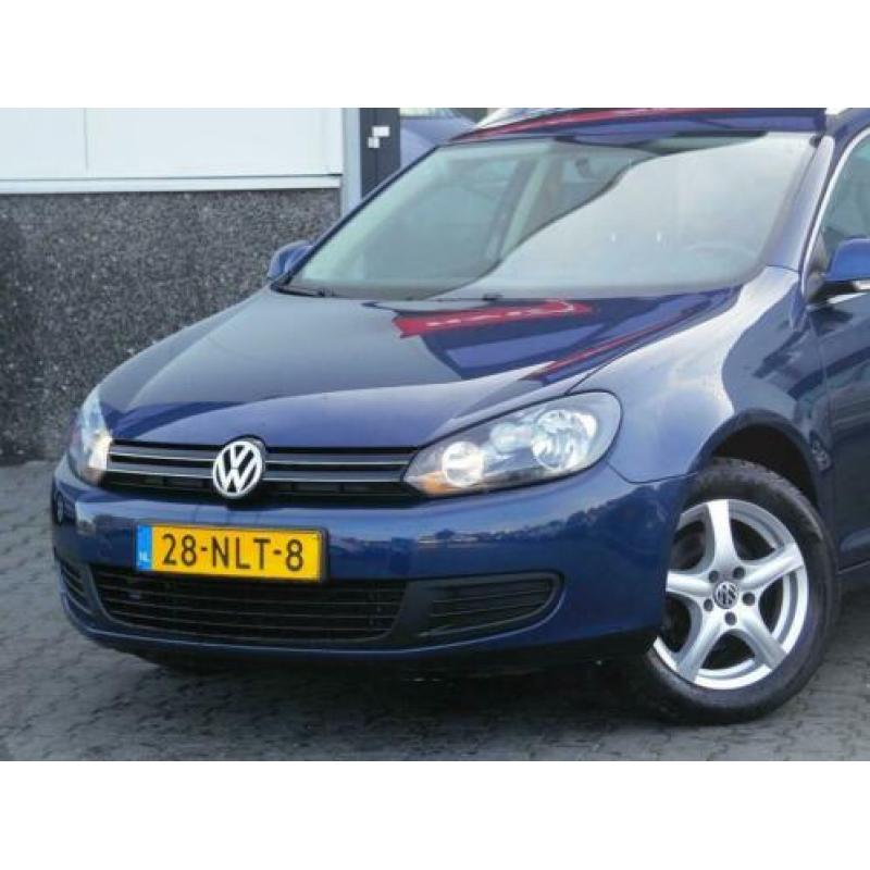 Volkswagen Golf Variant 1.6 TDI Highline BlueMotion NAVIGATI