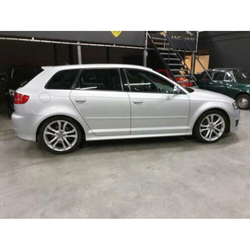 Audi S3 Sportback 2.0 TFSI Quattro - Navigatie