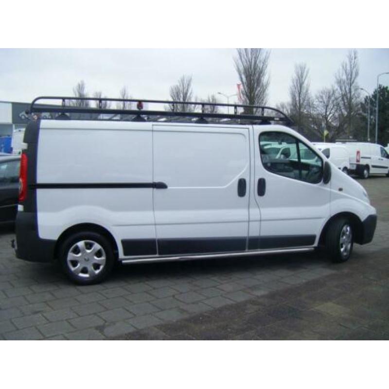 Renault Trafic 2.0 dCi T29 L2H1 VOORZIEN VAN AIRCO+NAVIGATIE