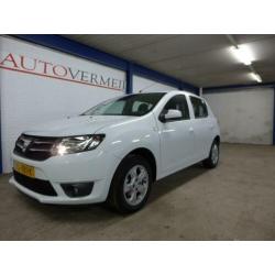 DACIA Sandero 0.9 Tce 90pk Lauréate, 5 drs, airco, trekhaak,