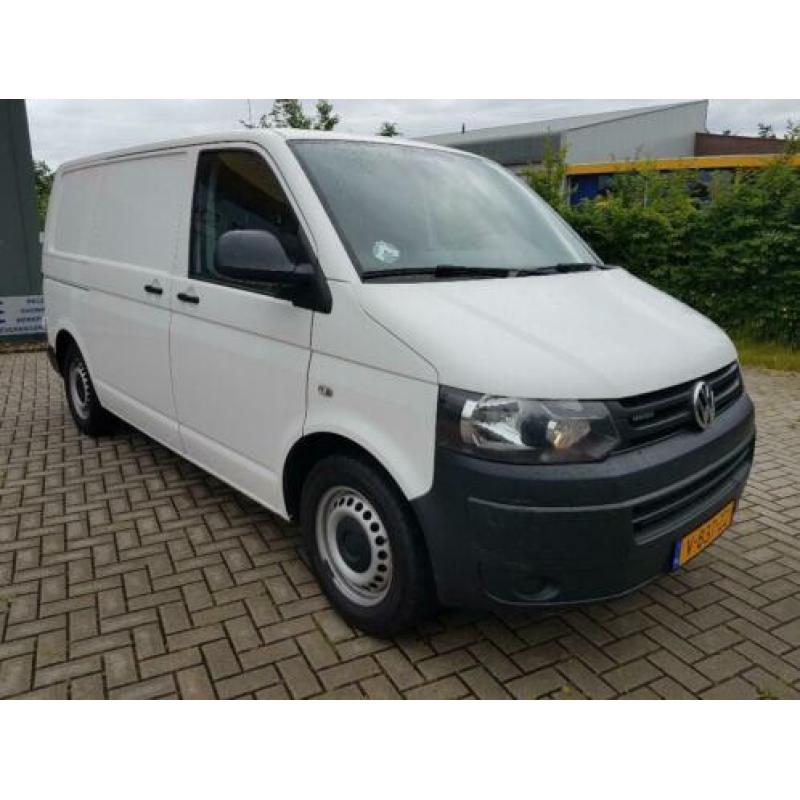 Volkswagen Transporter 2.0 TDI L1H1 115pk BlueMotion Navigat