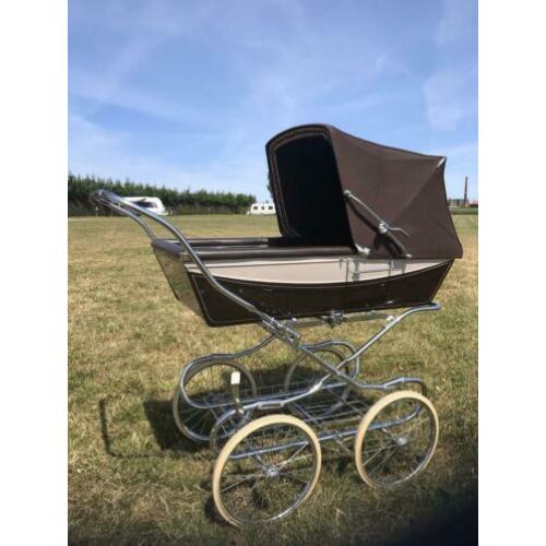 Engelse silvercross retro klassieke kinderwagen