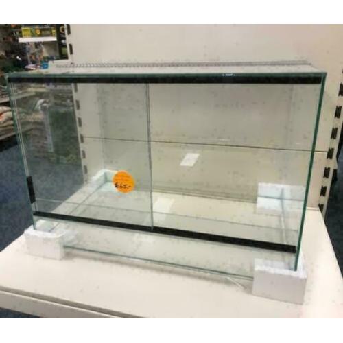NIEUW knaagdier terrarium 50x33x33 met luchtrooster €65,-