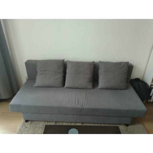 IKEA (slaap)bank met opbergruimte / sofa (bed) with storage
