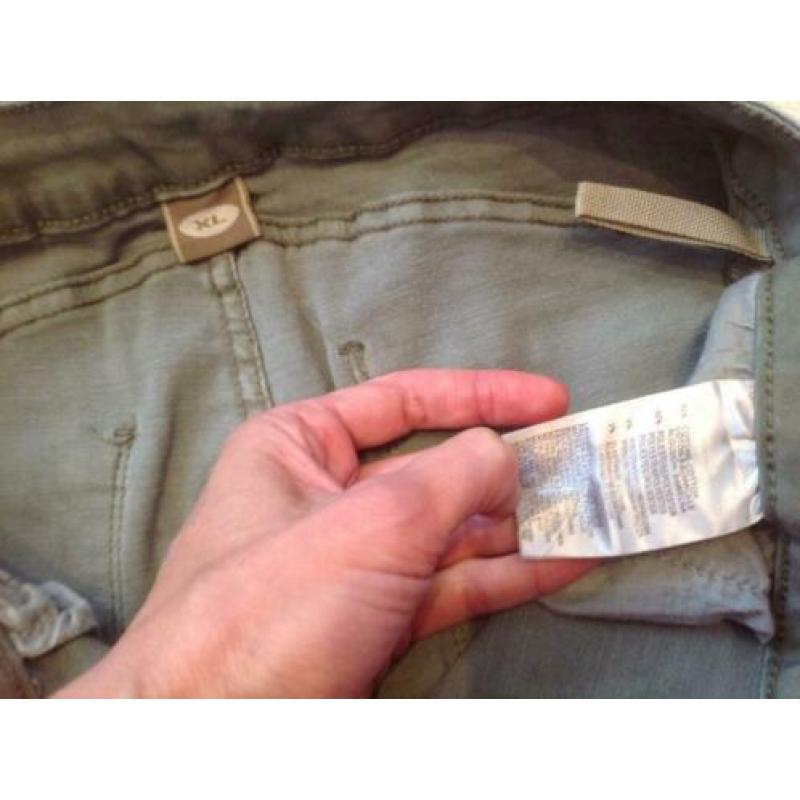 Leuke mooie spijkerbroek, maat XL. Spijkerbroeken en Jeans
