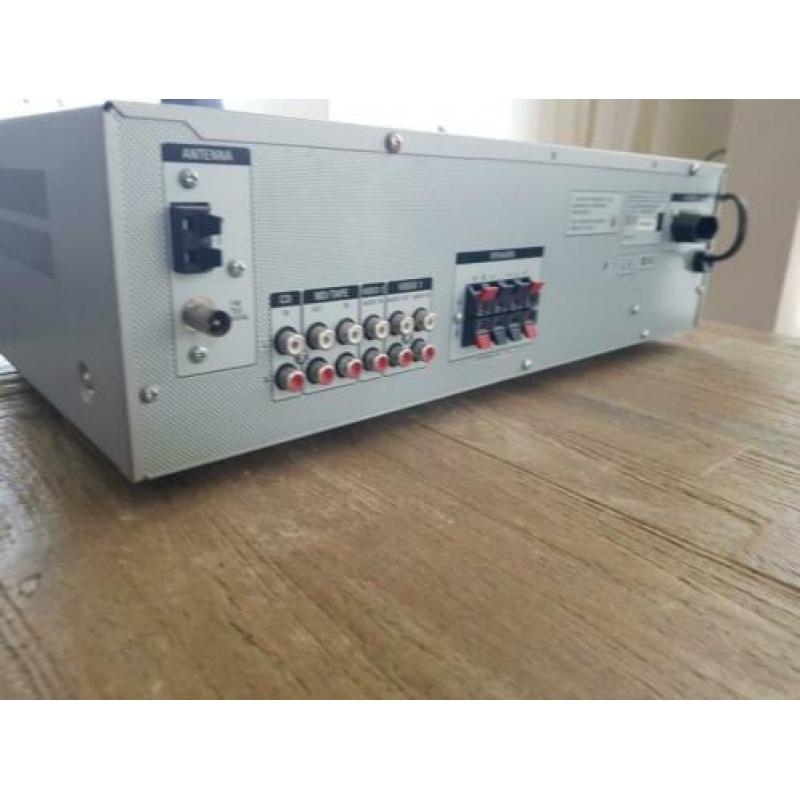 sony str-197 receiver 2x 80 watt