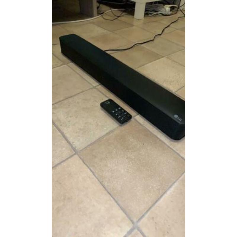 LG soundbar SK1