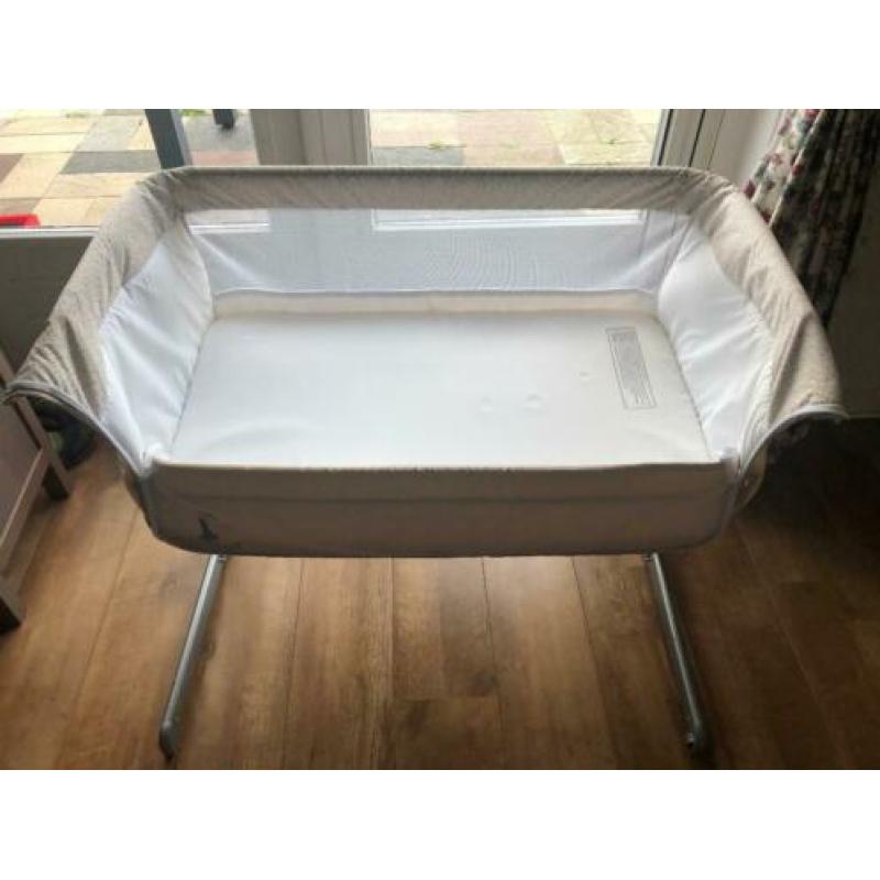 babybedje (baby crib)