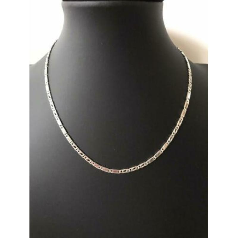 Zilveren ketting met massieve/valkenoog schakels