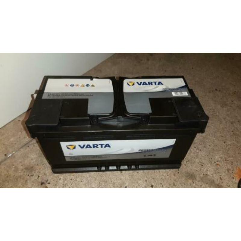 Varta camper accu AGM 95Ah NIEUW