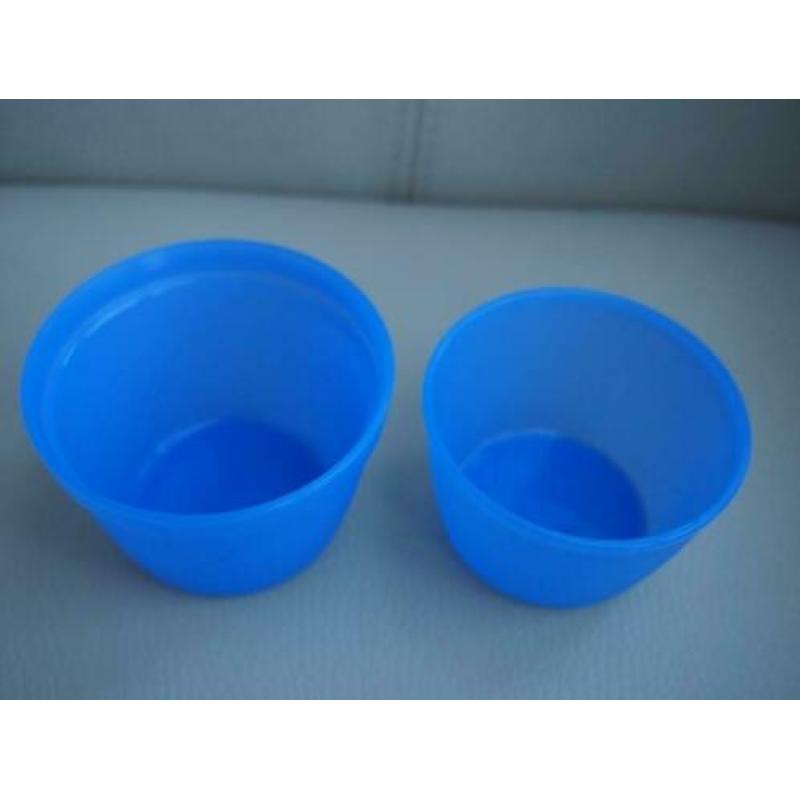 076 Retro shaker , en meer Tupperware adv.