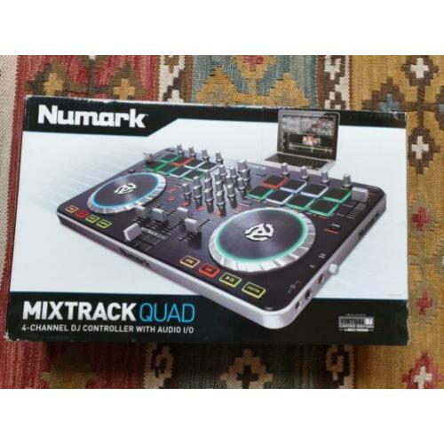 Numark mixtrack quad