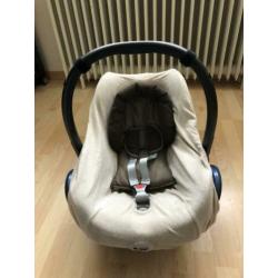 Maxi-cosi cabriofix walnut brown