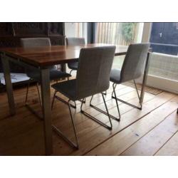 Strakke grijze eetkamerstoelen