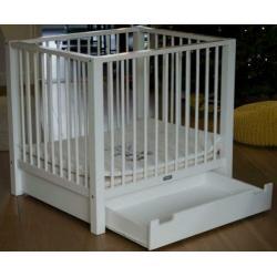 Witte Bopita box met opberglade en matras
