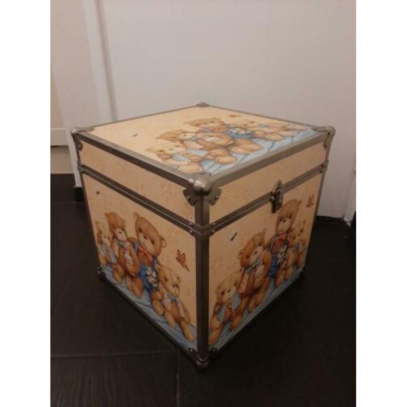Houten speelgoedkist