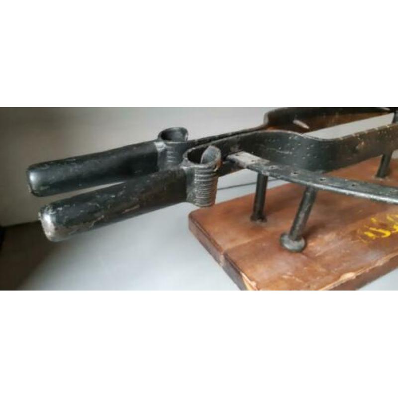 Antieke Hamklem Hout met smeedijzer Lengte: 60 cm