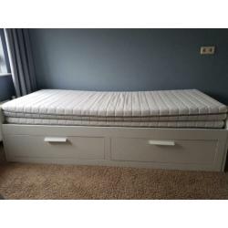 Ikea brimnes bed inclusief matrassen