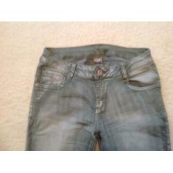 Leuke mooie spijkerbroek, maat XL. Spijkerbroeken en Jeans