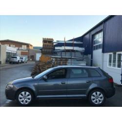 Audi A3 Sportback 1.6 Attraction Nieuwe db.riem/ 5 Deur/ NAP