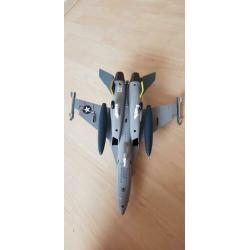 Vliegtuig, f16 38 cm