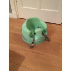 Bumbo floorseat kinderstoel groen