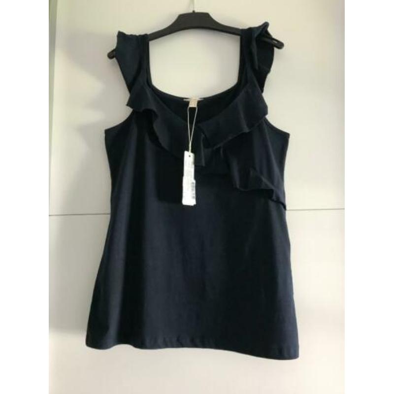 Nieuwe top van Esprit maat 36/S