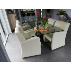 6 off-white eetkamerstoelen