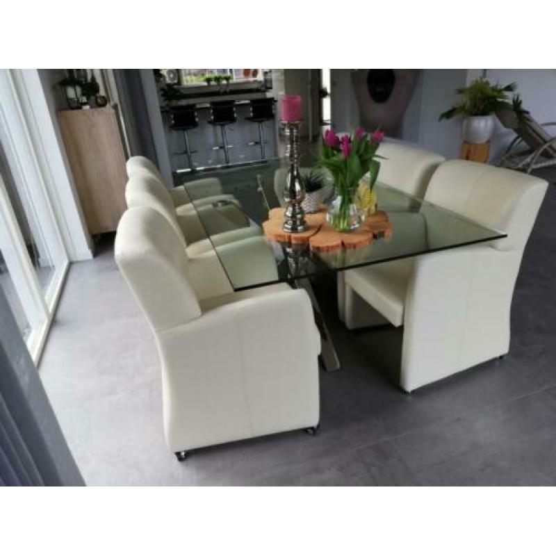 6 off-white eetkamerstoelen