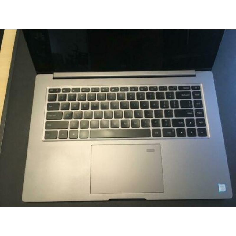 Xiaomi mi laptop pro 15.6 inch i5-8250u 8 gb ddr4 256 gb ssd