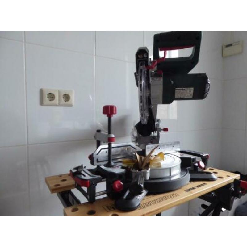 Metabo KS 216 M Afkortzaag - 1350W + 3 extra zaagbladen (Nw)