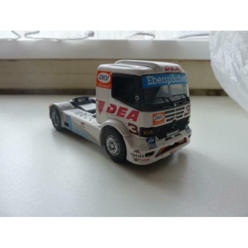 5 mercedes racetrucks 1:50